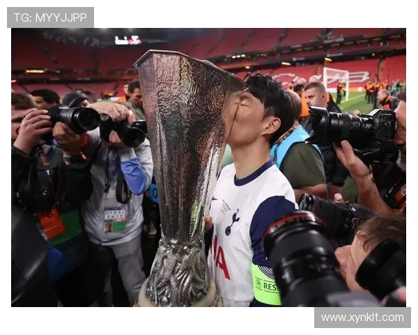 孙兴慜率领球队再创辉煌展现亚洲力量书写绿茵场传奇新篇章 孙兴慜率领球队再创辉煌展现亚洲力量书写绿茵场传奇新篇章