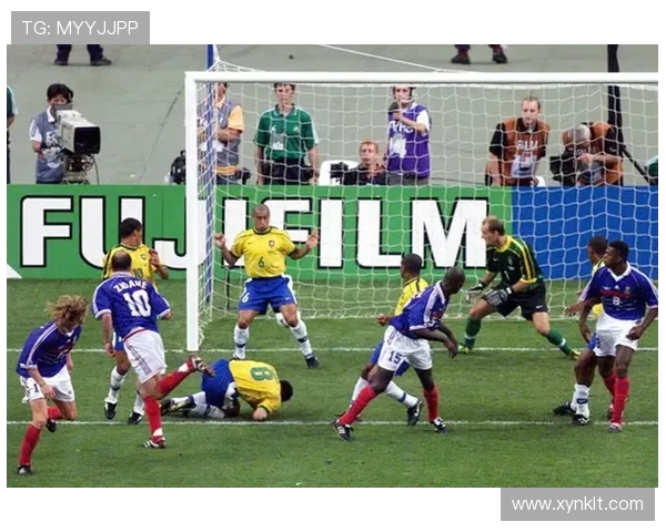 齐内丁·齐达内:从天才球员到传奇教练的辉煌人生与足球智慧 齐内丁·齐达内:从天才球员到传奇教练的辉煌人生与足球智慧