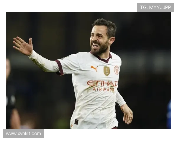 艾德森守护曼城球门展现钢铁意志与门将艺术完美融合 艾德森守护曼城球门展现钢铁意志与门将艺术完美融合