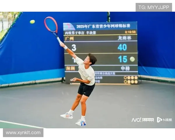 成都网球队的奋斗与荣耀：一段网球梦想的真实记录与突破之路