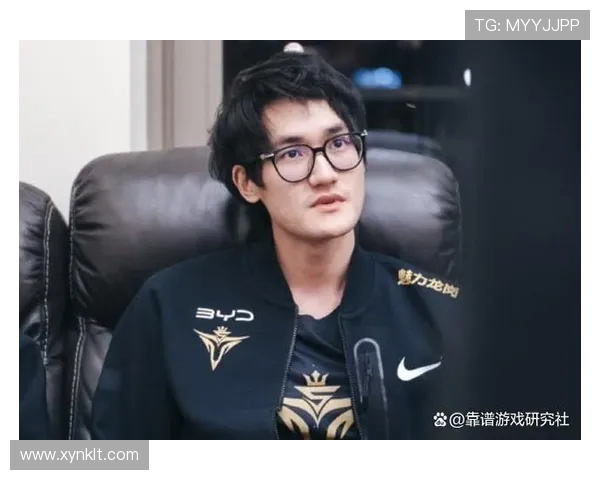 热议英雄联盟V5战队如何通过团队协作实现战略变革与战术提升